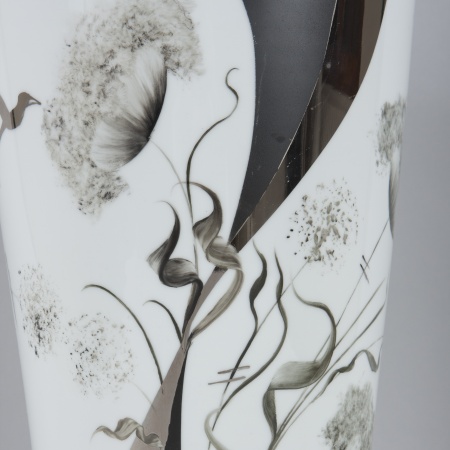 les-fleurs-imaginaires-rachel-plantier-peinture-sur-porcelaine